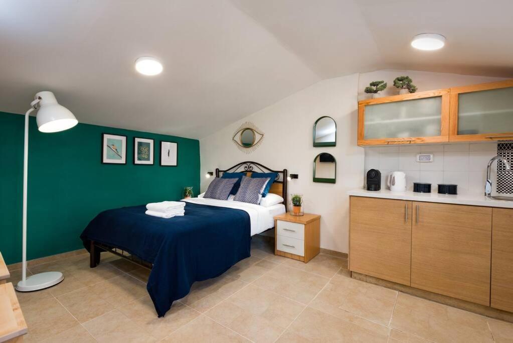 Ovadia Somech #5 Apartment Jerusalem Exterior photo